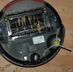 /images/blog/roomba-560-verdreckt.jpg